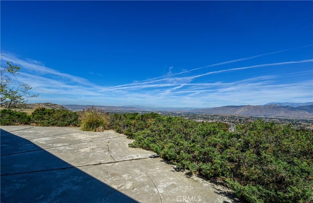 Image 24 of property listing at 28280 Rawlings, Hemet, CA 92544