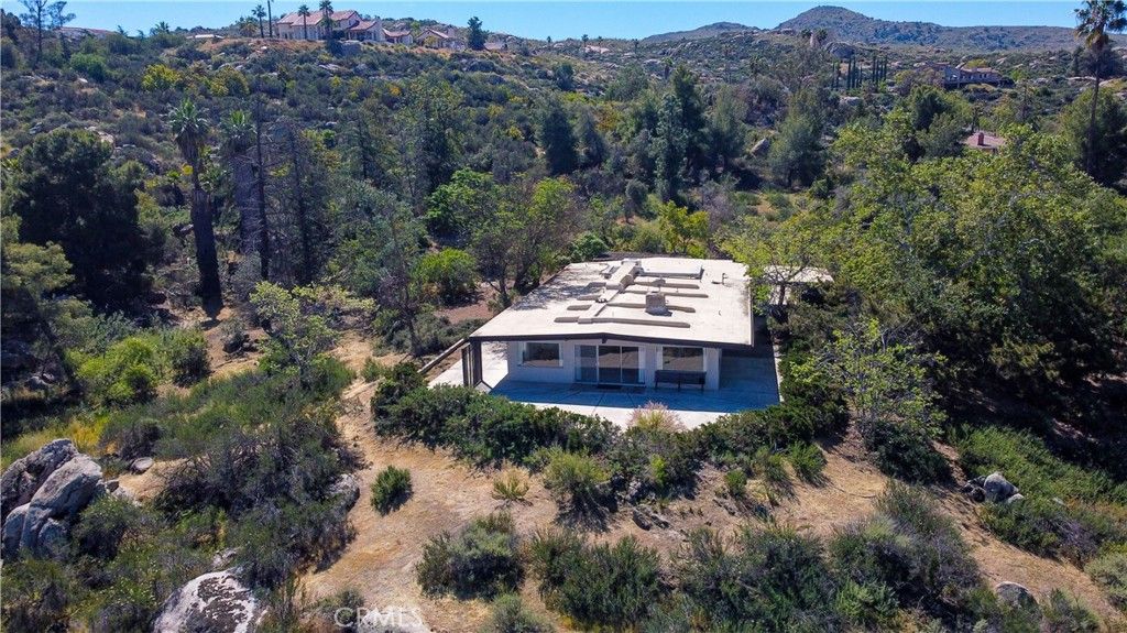 Image 32 of property listing at 28280 Rawlings, Hemet, CA 92544