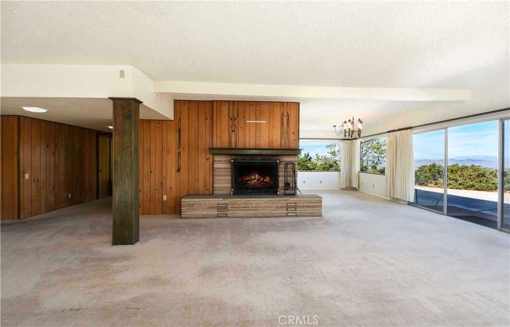 Image 6 of property listing at 28280 Rawlings, Hemet, CA 92544