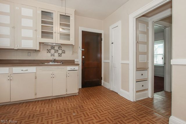 1109 E 169th Street, Cleveland, OH 44110