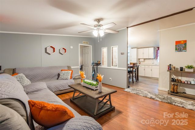 110 Linda Drive, Cherryville, NC 28021