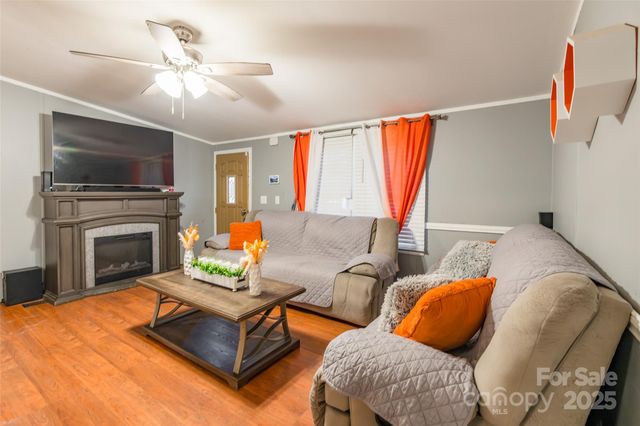 110 Linda Drive, Cherryville, NC 28021