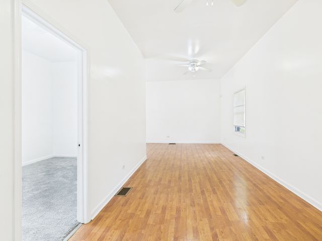 8535 S Givins Court, Chicago, IL 60620