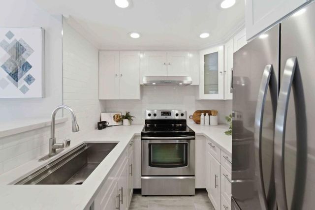 400 Shadow Run Drive, San Jose, CA 95110