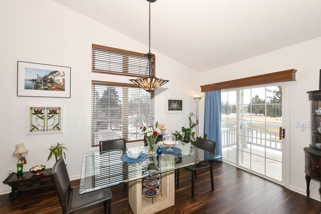 588 Geneva National AVENUE N, Lake Geneva, WI 53147