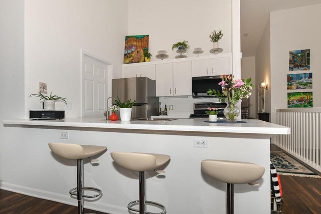 588 Geneva National AVENUE N, Lake Geneva, WI 53147