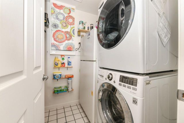 588 Geneva National AVENUE N, Lake Geneva, WI 53147