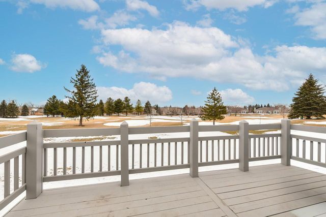 588 Geneva National AVENUE N, Lake Geneva, WI 53147