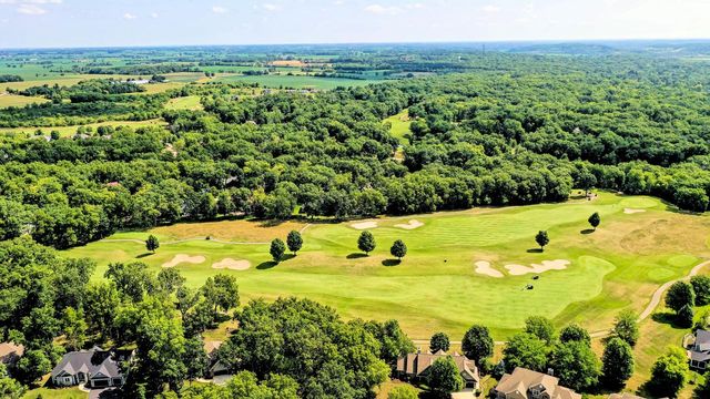 588 Geneva National AVENUE N, Lake Geneva, WI 53147