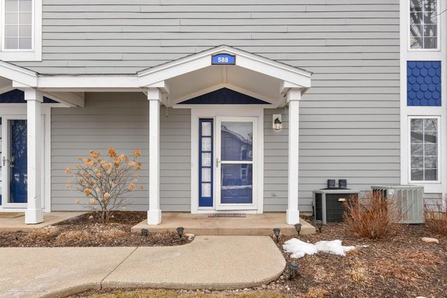 588 Geneva National AVENUE N, Lake Geneva, WI 53147