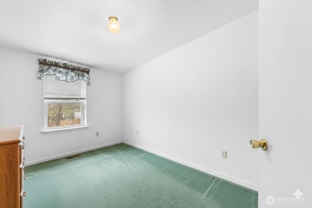 15515 182nd Ave NW, Gig Harbor, WA 98329