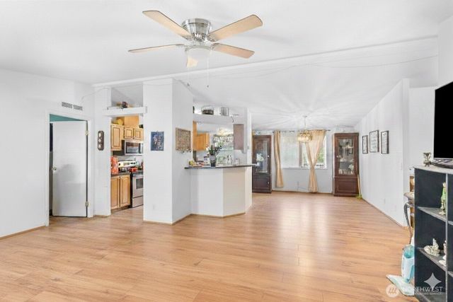 15515 182nd Ave NW, Gig Harbor, WA 98329