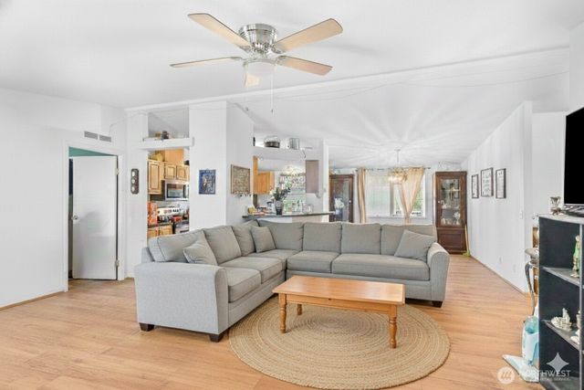 15515 182nd Ave NW, Gig Harbor, WA 98329