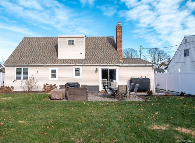 4030 Avoca Avenue, Bethpage, NY 11714