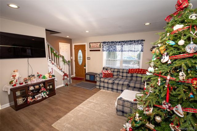 4030 Avoca Avenue, Bethpage, NY 11714