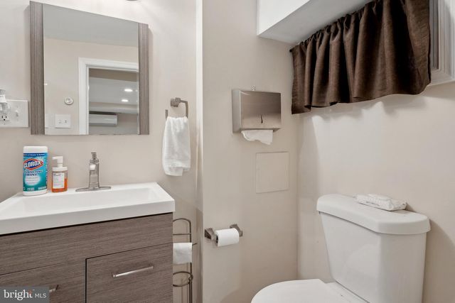 1029 G ST NE, Washington, DC 20002