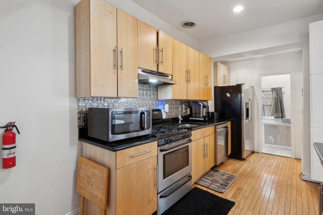 1029 G ST NE, Washington, DC 20002