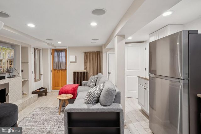 1029 G ST NE, Washington, DC 20002