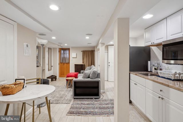 1029 G ST NE, Washington, DC 20002