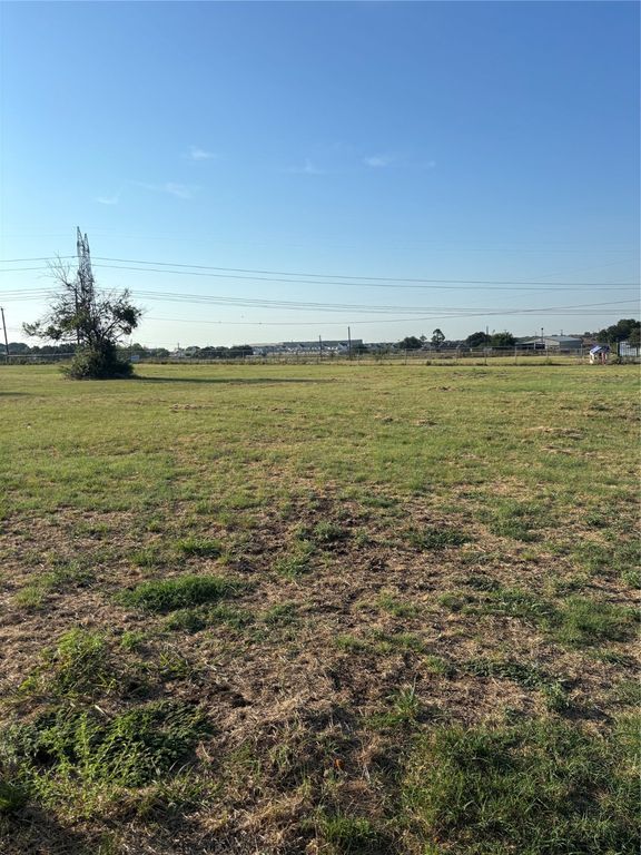 2221a White Lane, Haslet, TX 76052
