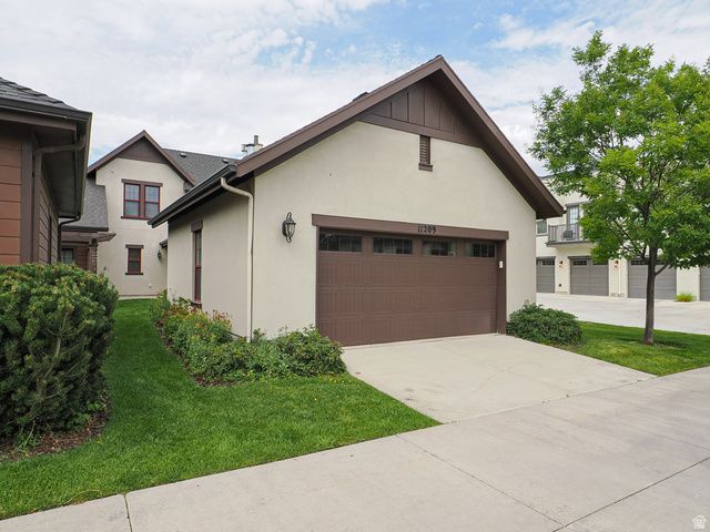 11209 S OAKMOND RD, South Jordan, UT 84009