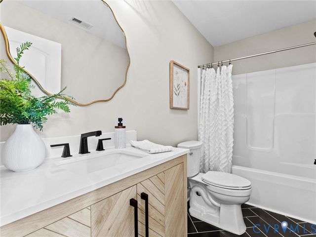 13335 Happy Hill Rd, Chesterfield, VA 23831