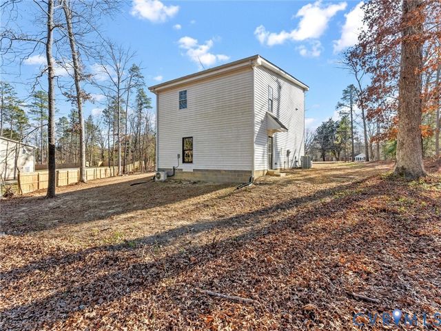 13335 Happy Hill Rd, Chesterfield, VA 23831