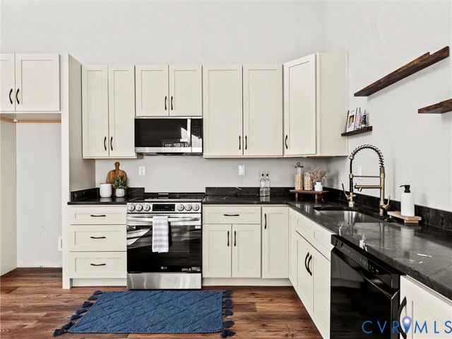 13335 Happy Hill Rd, Chesterfield, VA 23831