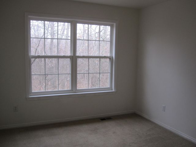 3055 Barclay Way, Ann Arbor, MI 48105