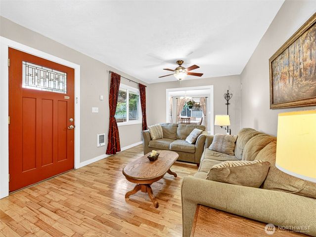 10712 NE 67 Street, Vancouver, WA 98662