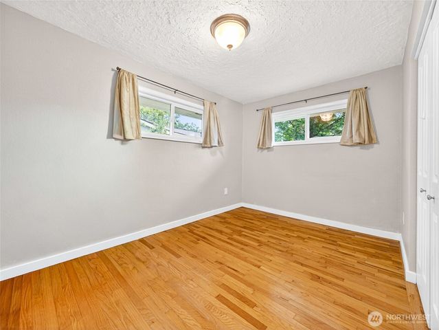 10712 NE 67 Street, Vancouver, WA 98662