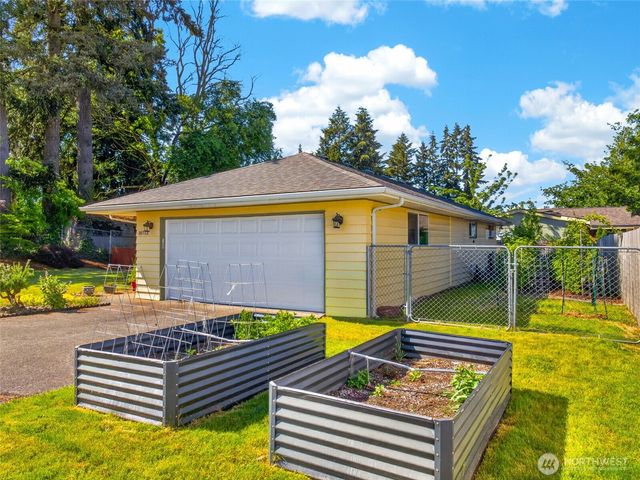 10712 NE 67 Street, Vancouver, WA 98662