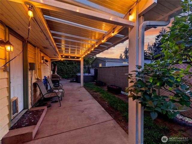10712 NE 67 Street, Vancouver, WA 98662
