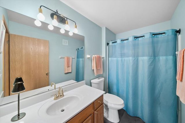 1624 Mcclure Road 1624, Aurora, IL 60505