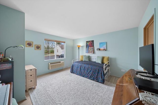 1624 Mcclure Road 1624, Aurora, IL 60505