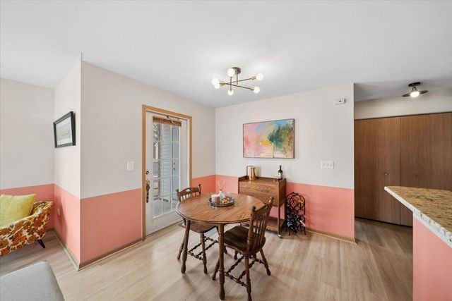 1624 Mcclure Road 1624, Aurora, IL 60505