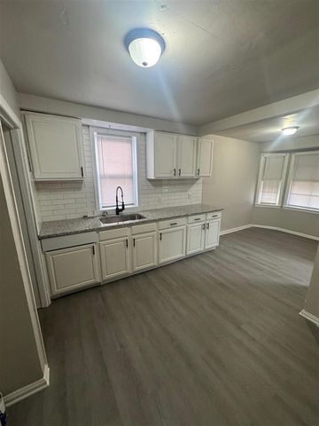 14854 Ohio Street, Detroit, MI 48238