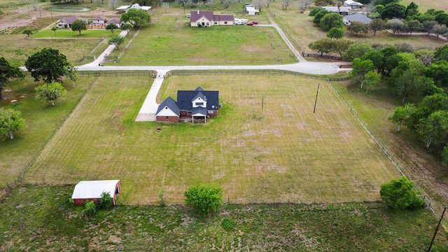 602 Cedar Creek Drive, Needville, TX 77461