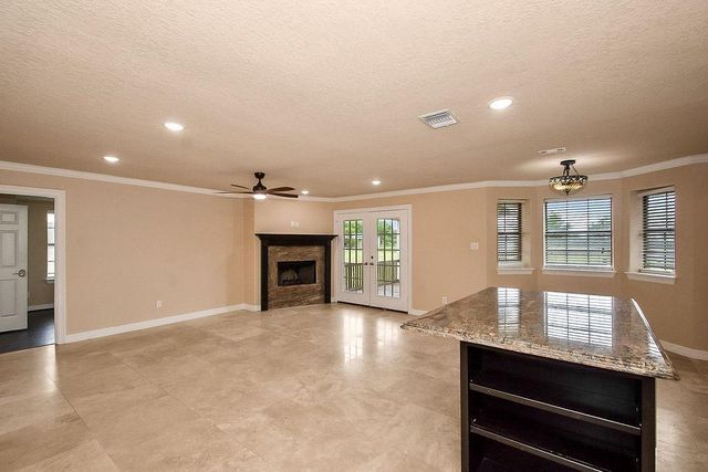602 Cedar Creek Drive, Needville, TX 77461