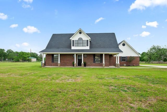 602 Cedar Creek Drive, Needville, TX 77461