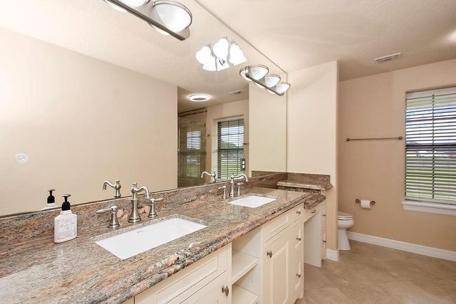 602 Cedar Creek Drive, Needville, TX 77461