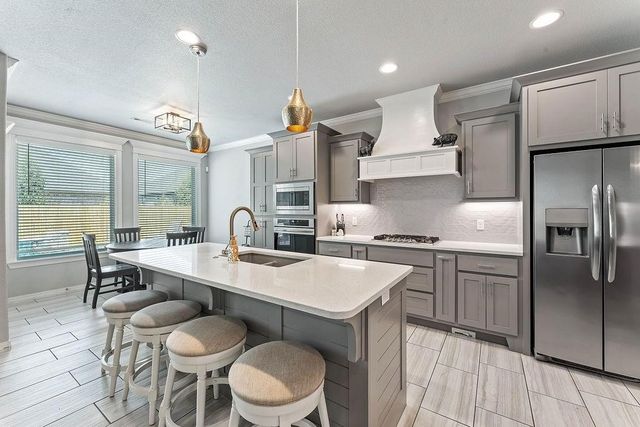 1400 Blue Moon Road, Centerton, AR 72719