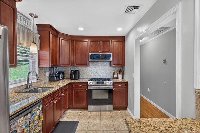 354 Robinson Avenue, Newburgh, NY 12550