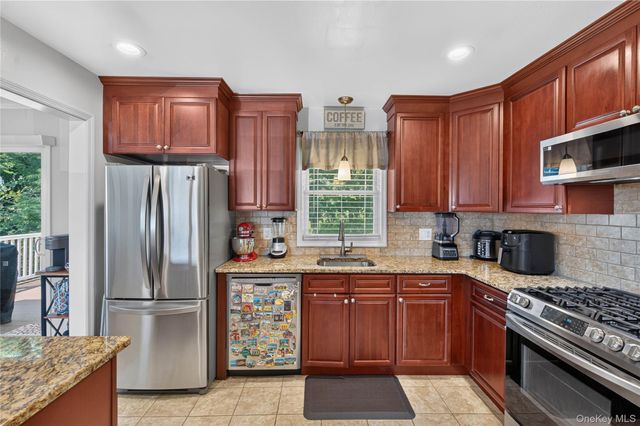 354 Robinson Avenue, Newburgh, NY 12550