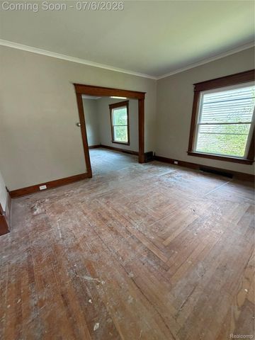 808 Division Street, Owosso, MI 48867