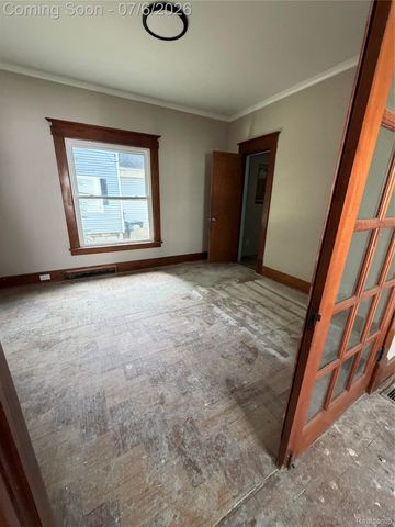 808 Division Street, Owosso, MI 48867