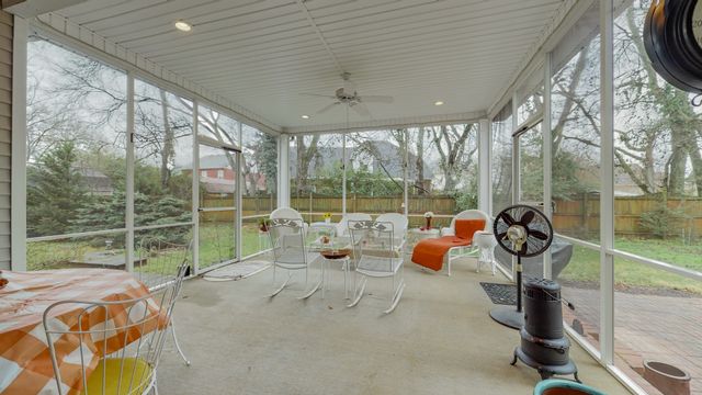 1815 Potters Ct, Murfreesboro, TN 37128