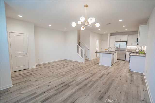 28706 Jardineras Dr, Valencia, CA 91354