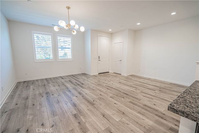 28706 Jardineras Dr, Valencia, CA 91354