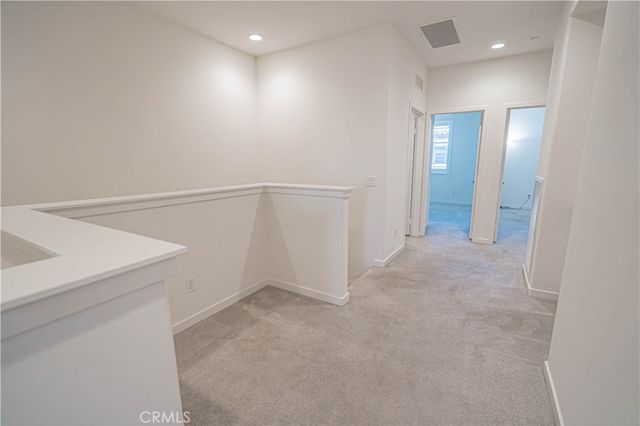 28706 Jardineras Dr, Valencia, CA 91354